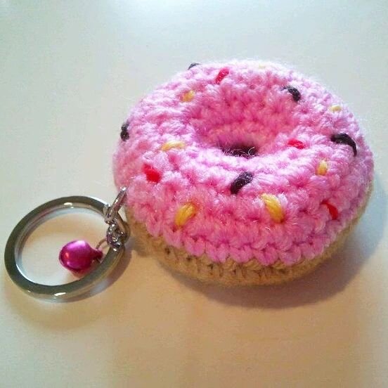 Amigurumi Keychain Donut Free Pattern 6