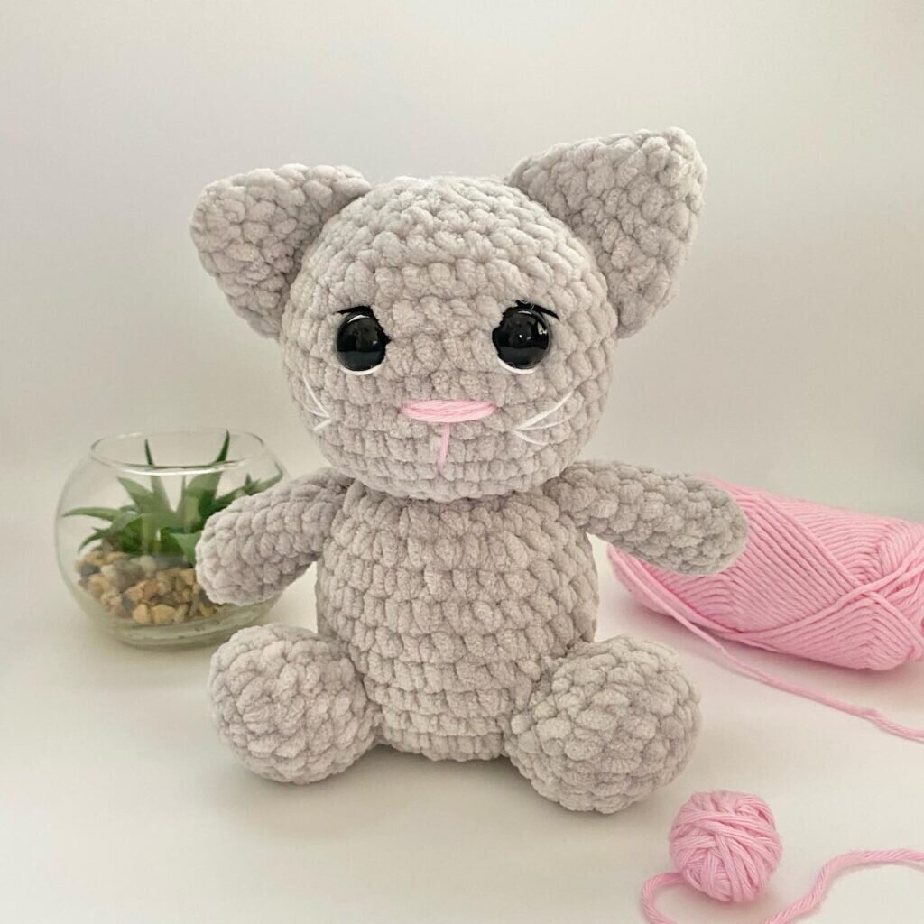 Amigurumi Kitten Mini Free Pattern 5