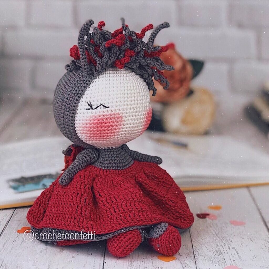 Amigurumi Ladybug Crochet Pattern 1