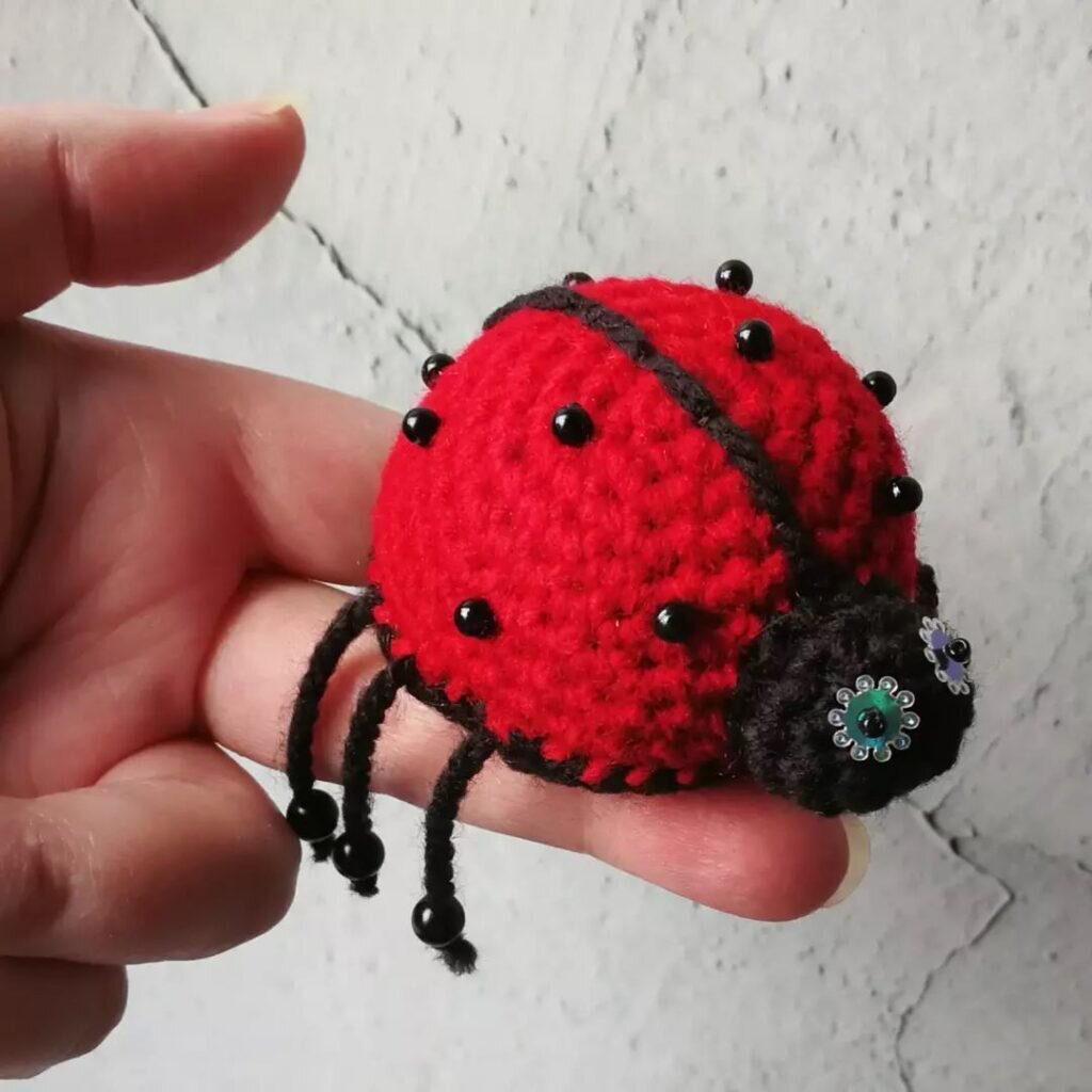 Amigurumi Ladybug Free Pattern 5