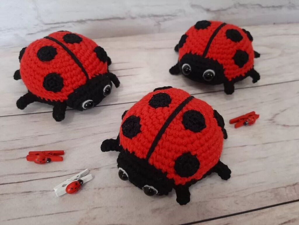 Amigurumi Ladybug Free Pattern 6