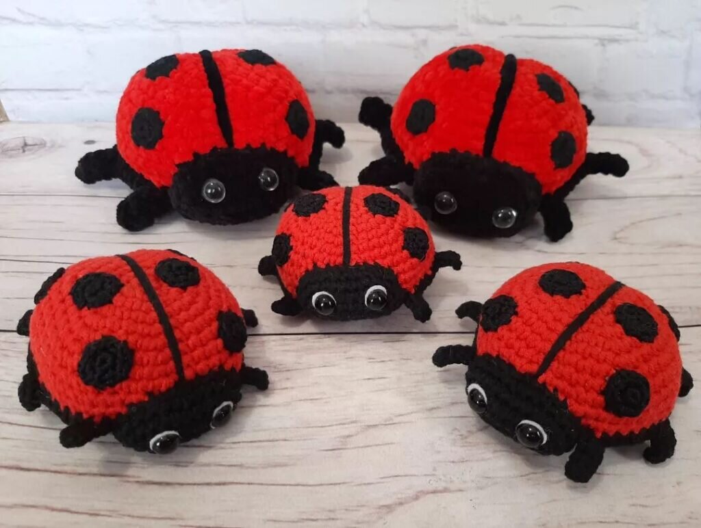 Amigurumi Ladybug Free Pattern 7