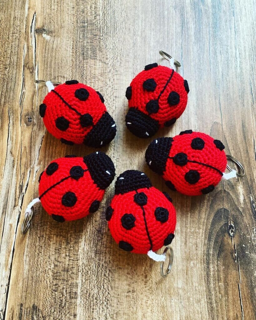 Amigurumi Ladybug Free Pattern 8