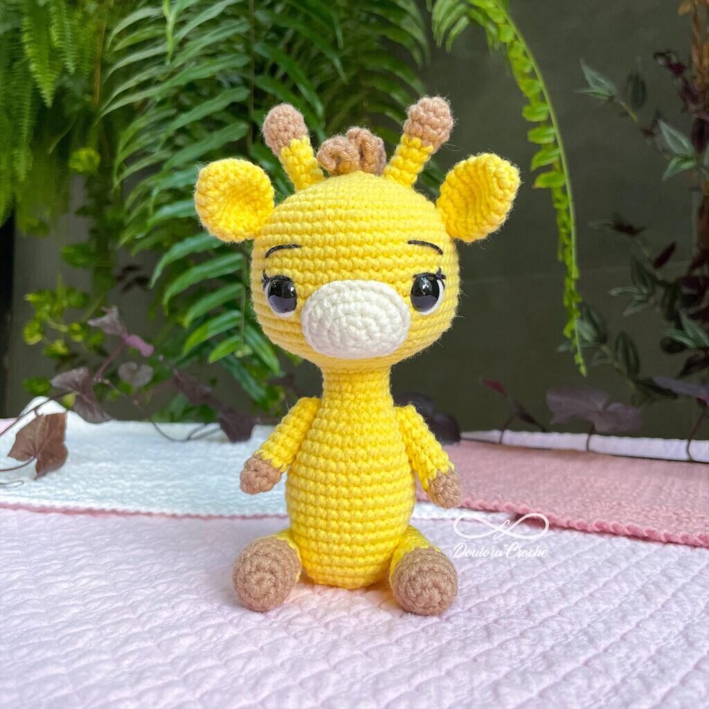 Amigurumi Little Giraffe Free Pattern 3