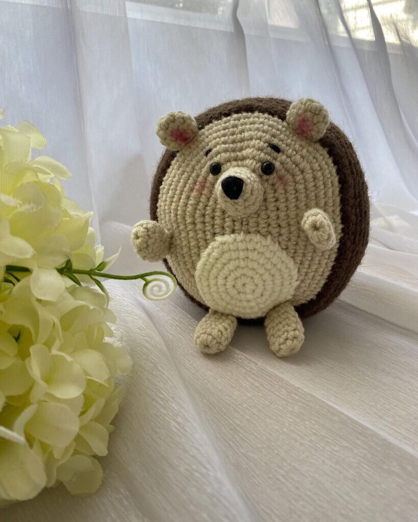 Amigurumi Little Hedgehog Free Pattern 5