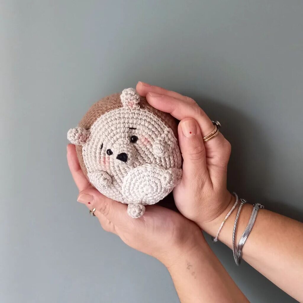 Amigurumi Little Hedgehog Free Pattern 6