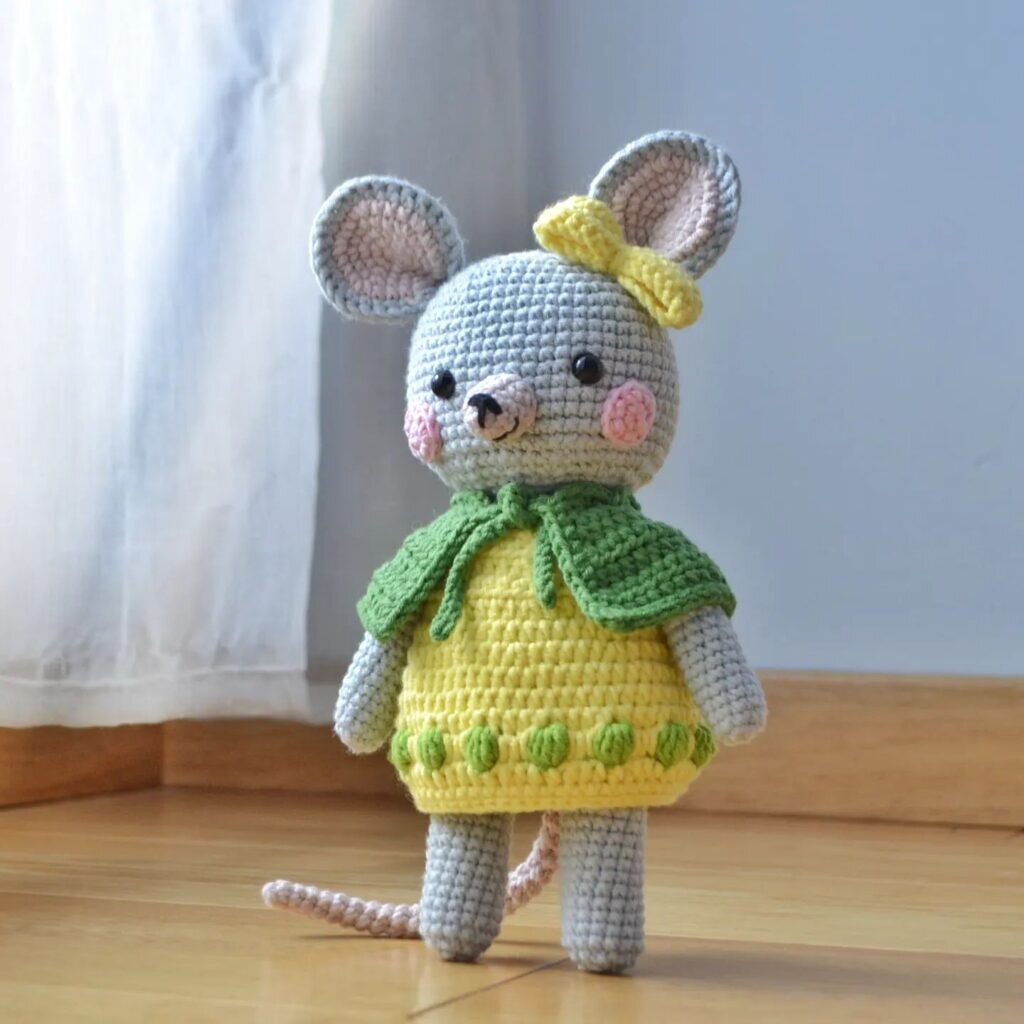 Amigurumi Little Mouse Free Pattern 3