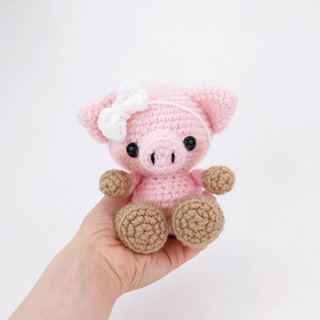 Amigurumi Little Pig Crochet Pattern 1