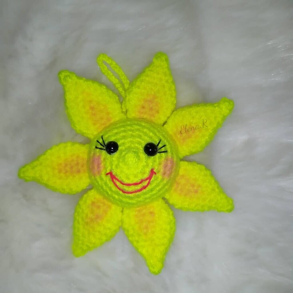 Amigurumi Magnet Sun Free Pattern 1