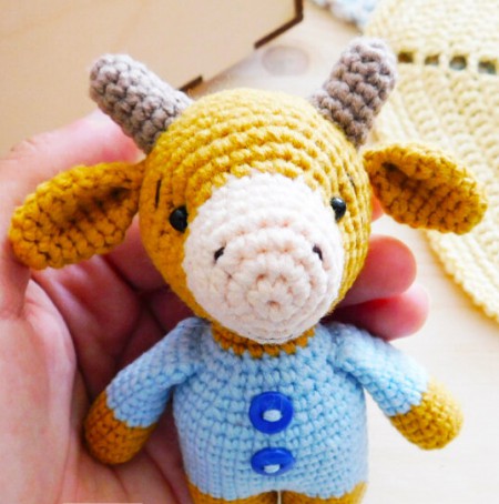 Amigurumi Mini Bull Free Pattern