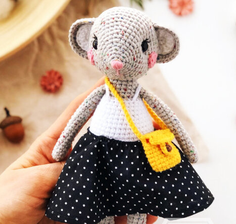 Amigurumi Mouse İn Dress Free Pattern