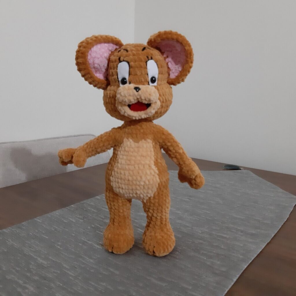 Amigurumi Mouse jerry Free Pattern 6