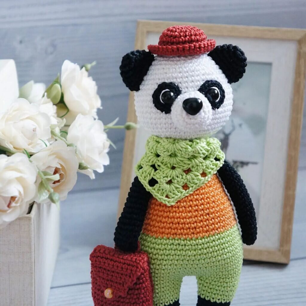 Amigurumi Panda Free Pattern 7