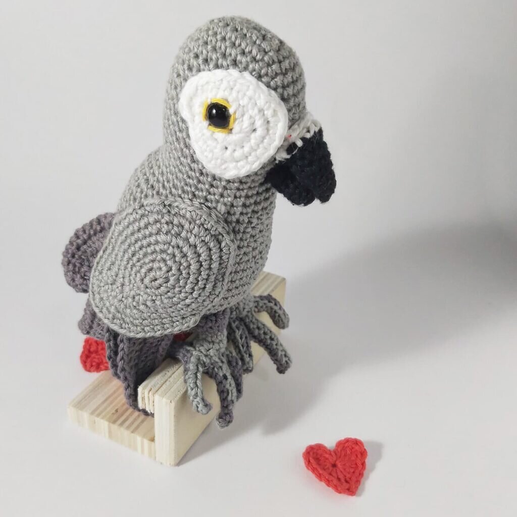 Amigurumi Parrot Free Pattern 7