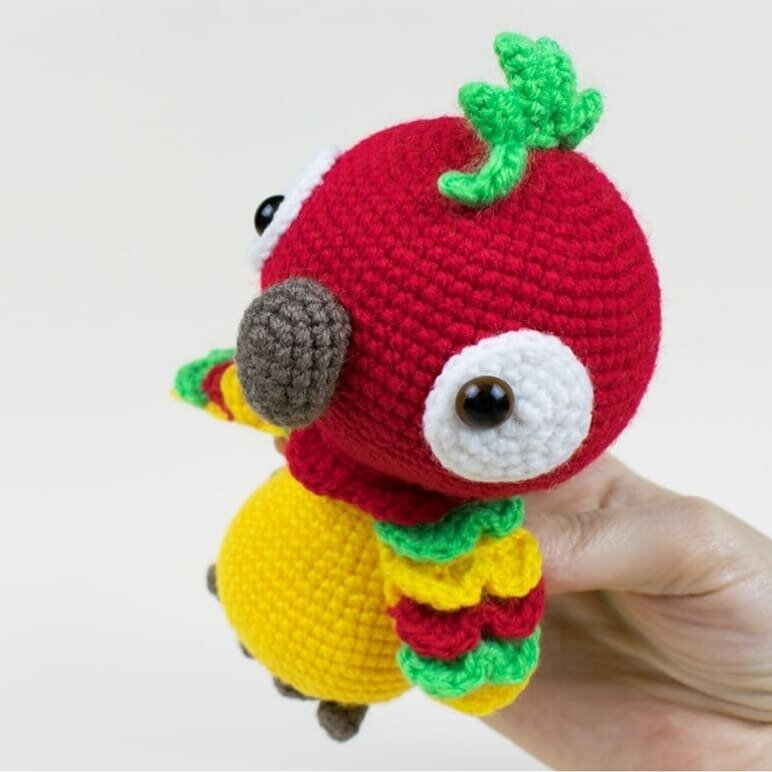 Amigurumi Parrot Free Pattern 1