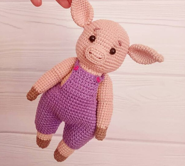 Amigurumi Piglet Free Pattern 1