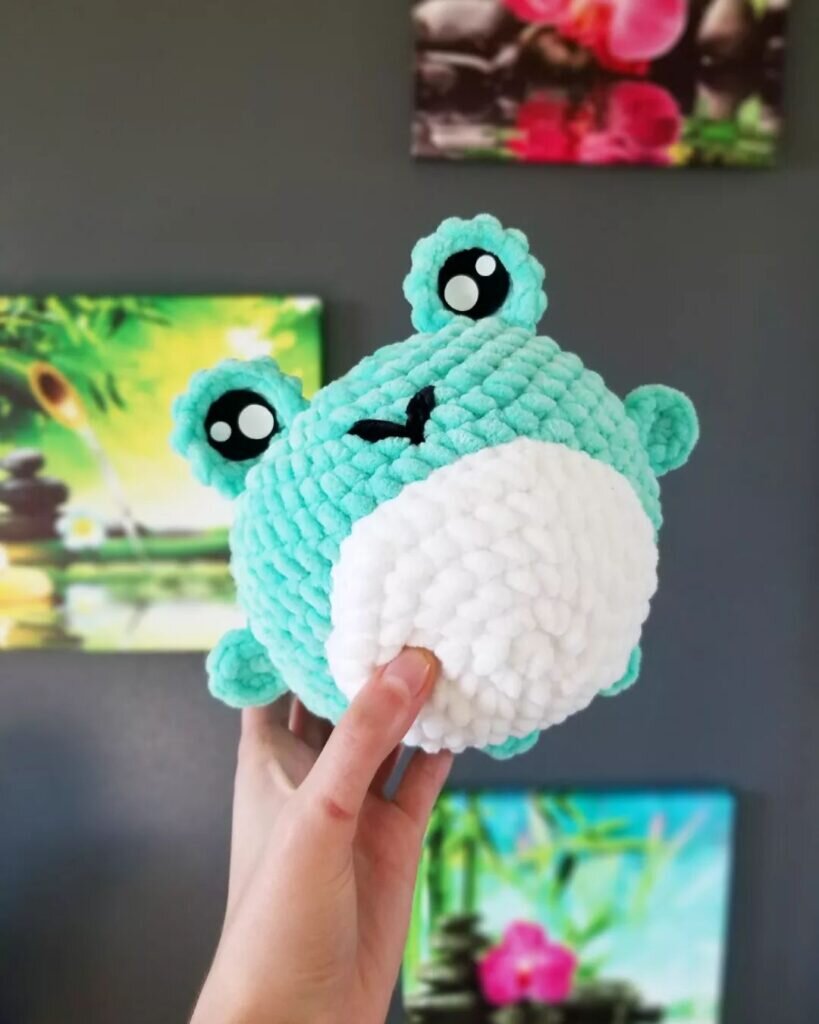 Amigurumi Plump Frogs Crochet Pattern 2