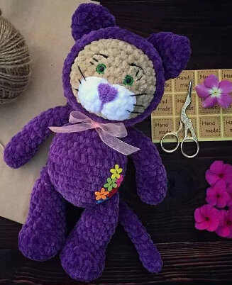 Amigurumi Plush Cat Free Pattern