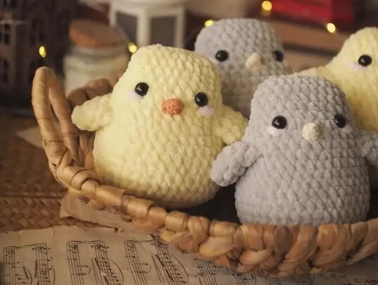 Amigurumi Plush Chick Free Pattern