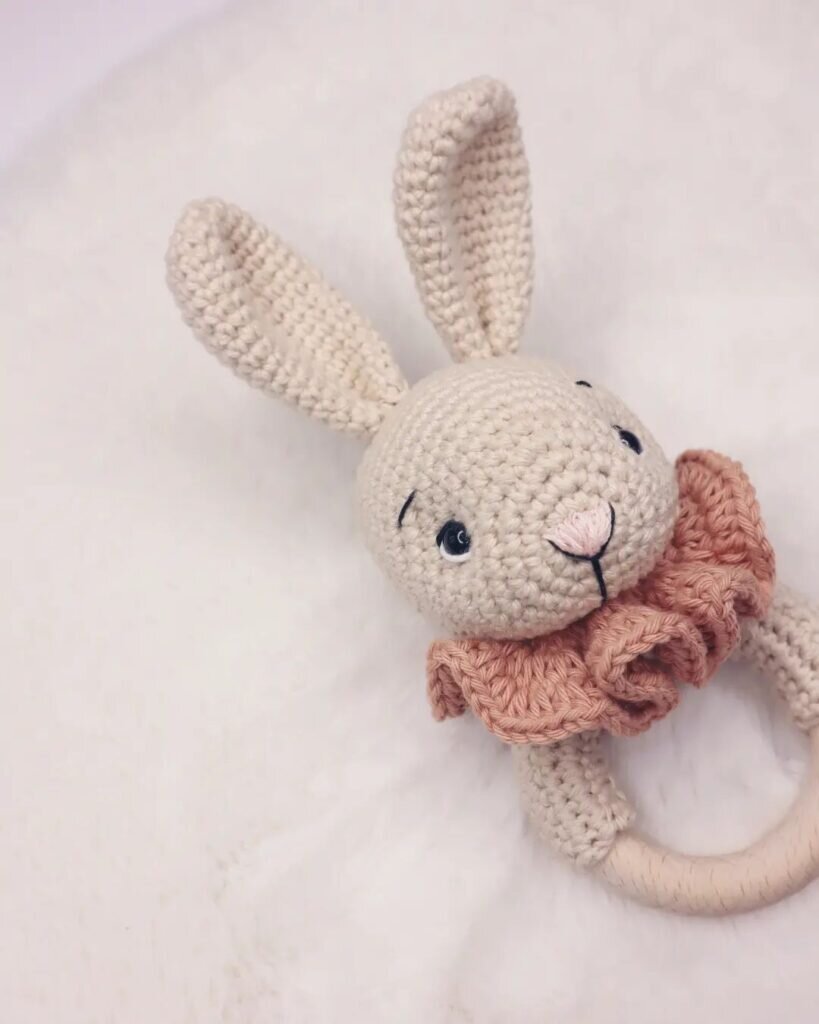 Amigurumi Rattle Bunny Free Pattern 1