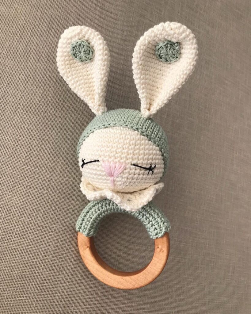 Amigurumi Rattle Bunny Free Pattern 3