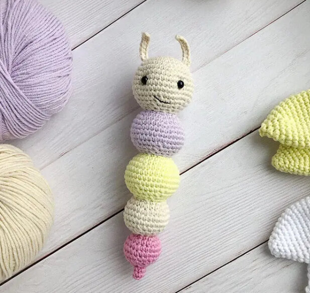 Amigurumi Rattle Caterpillar Free Pattern