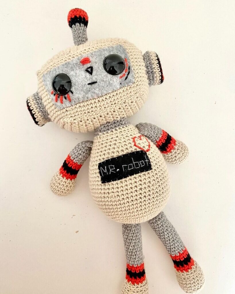 Amigurumi Robot Free Pattern 1