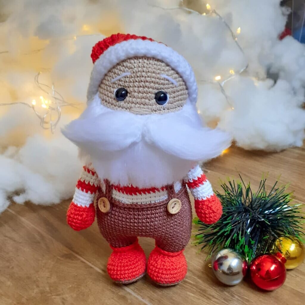 Amigurumi Santa Claus Free Pattern 4