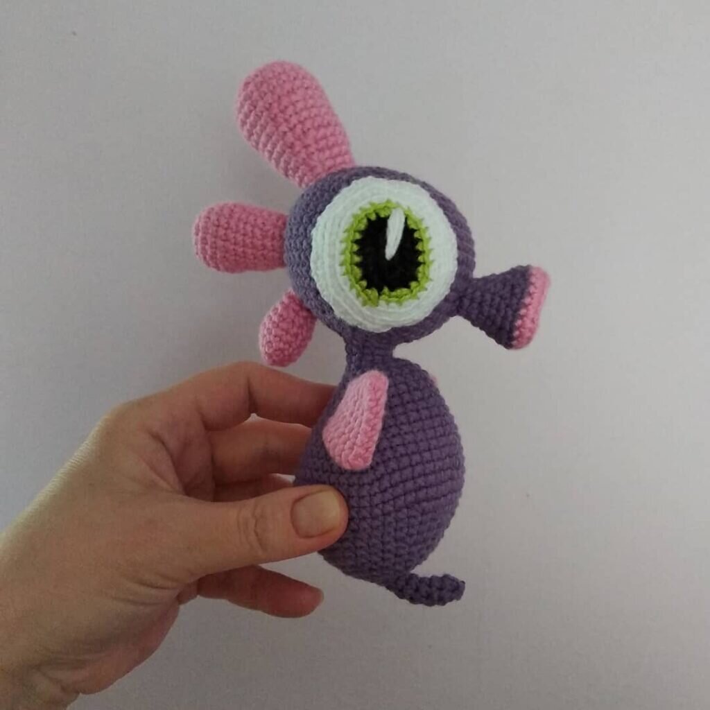 Amigurumi Sea Horse Free Pattern 1