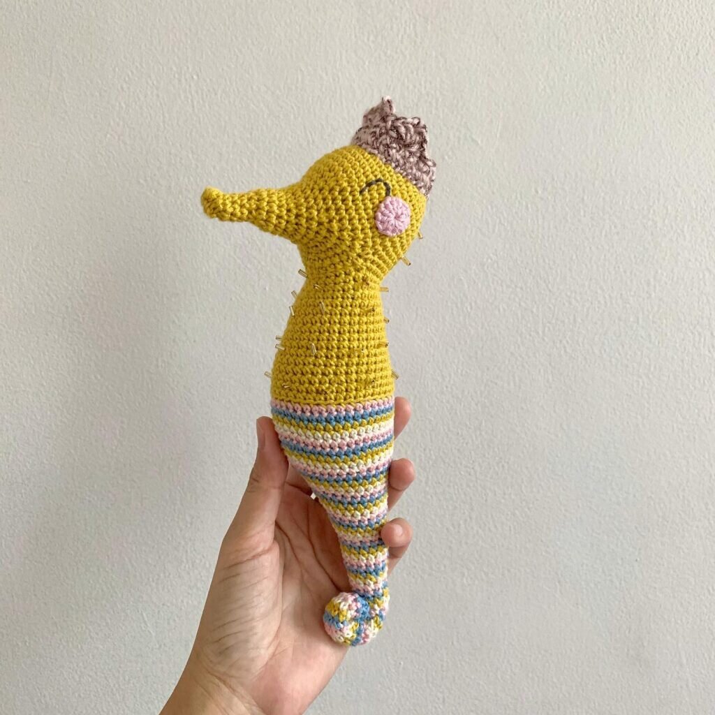 Amigurumi Sea Horse Free Pattern 3