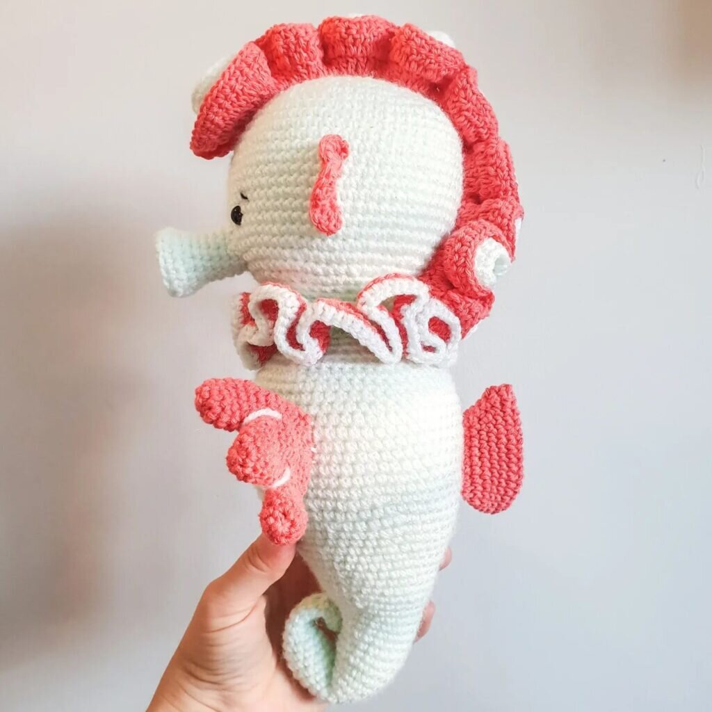 Amigurumi Sea Horse Free Pattern 6