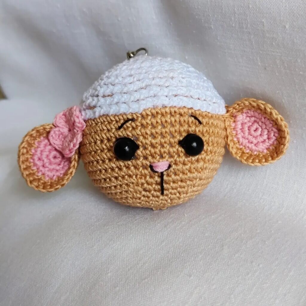 Amigurumi Sheep Keychain Free Pattern 1