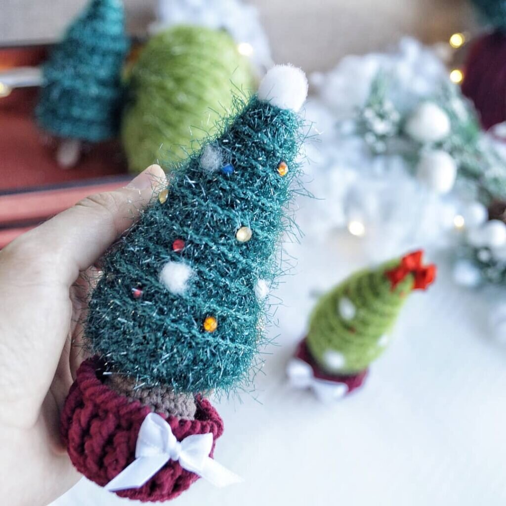 Amigurumi Snow Tree Free Pattern 3