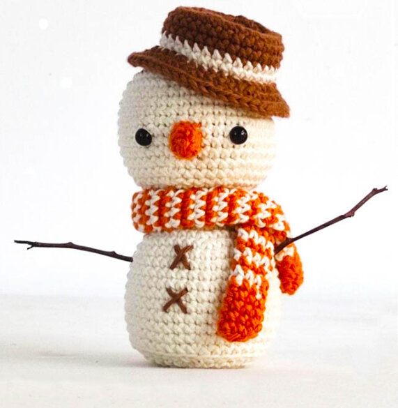 Amigurumi Snowman Free Pattern