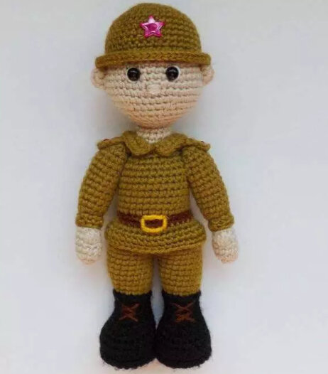 Amigurumi Soldier Free Pattern