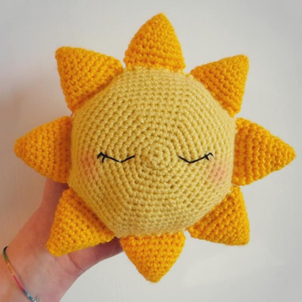 Amigurumi Sun Crochet Free Pattern 5