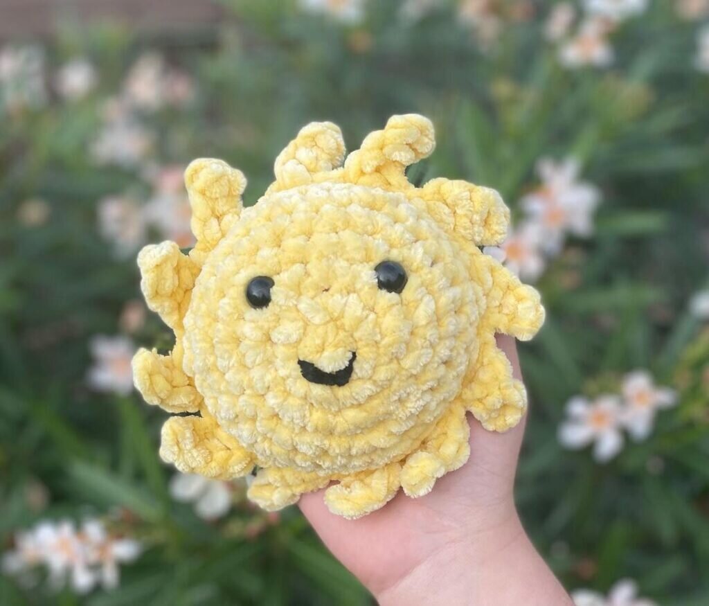 Amigurumi Sun Crochet Free Pattern 9