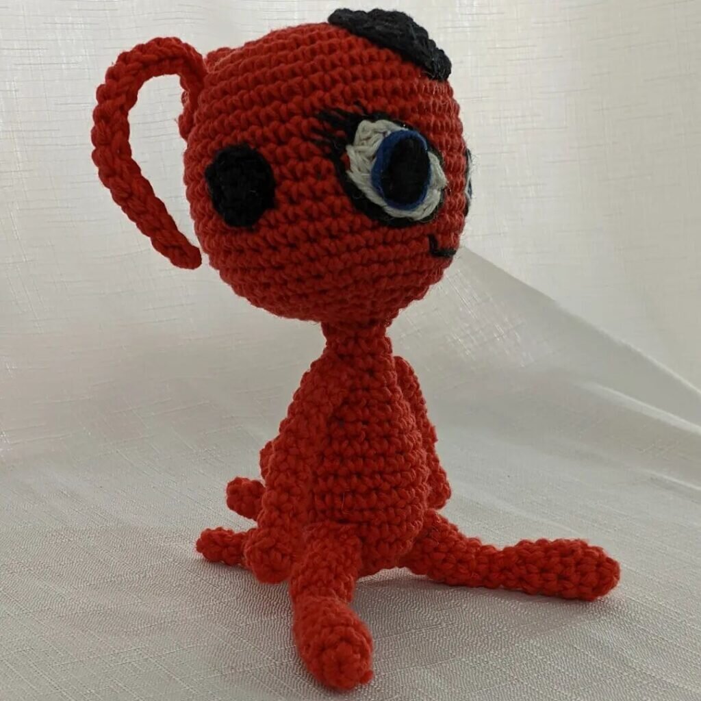 Amigurumi Tikki Keychain Free Pattern 4