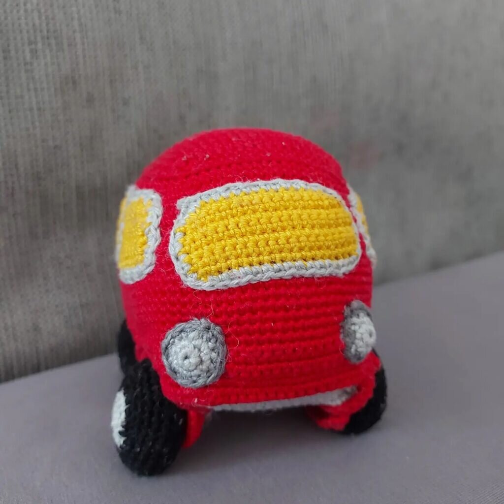 Amigurumi Toy Car Free Pattern 7