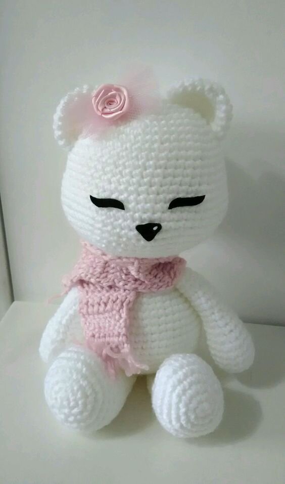 Amigurumi White Cat Free Pattern 6