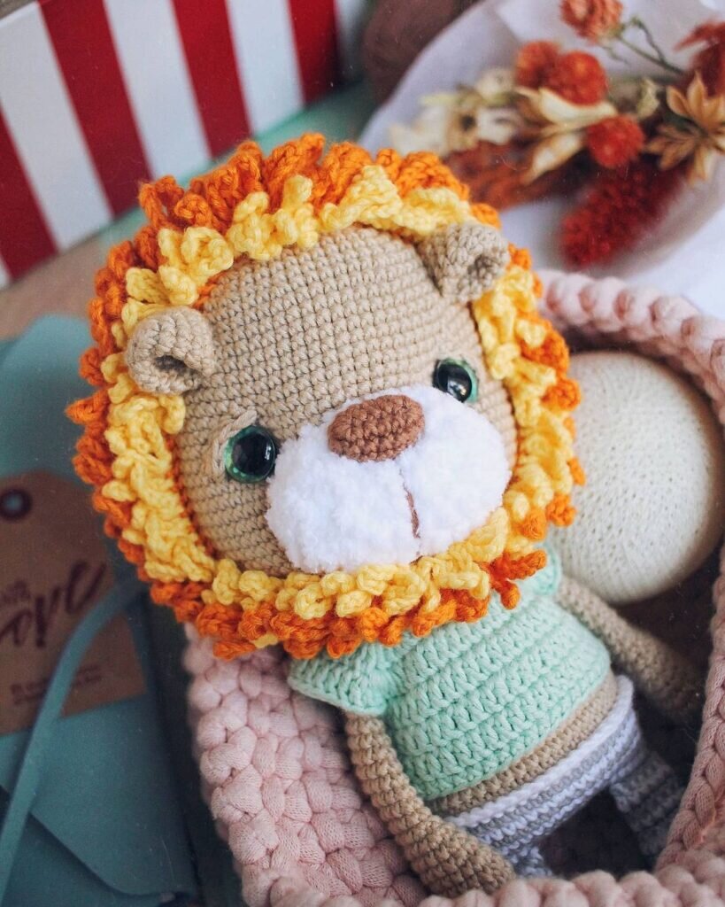 Amigurumi Yellow Leo Free Pattern 5