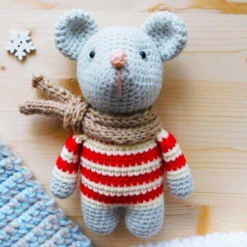 Baby Mouse Amigurumi Free Pattern