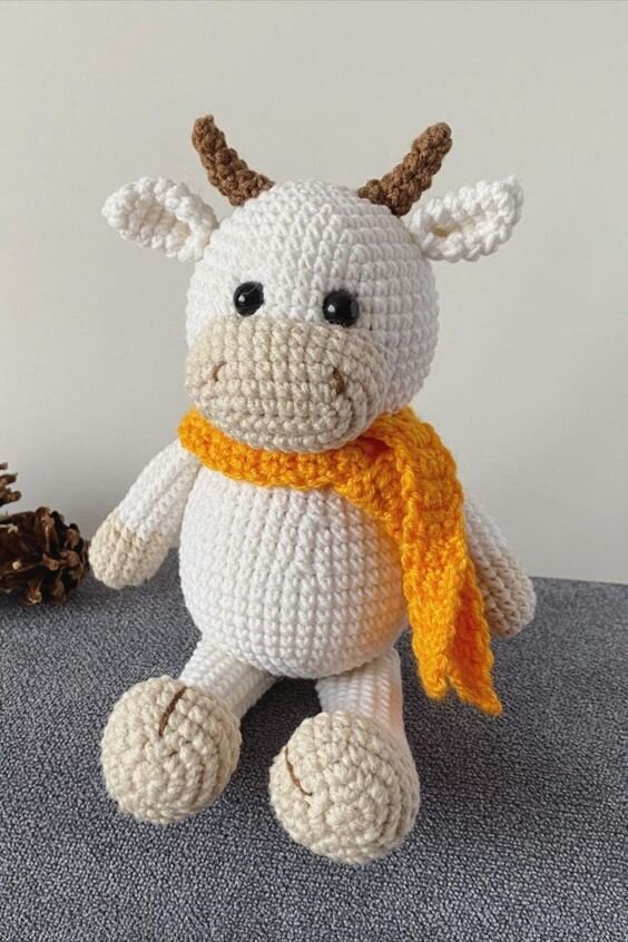 Bull Amigurumi Free Pattern 1