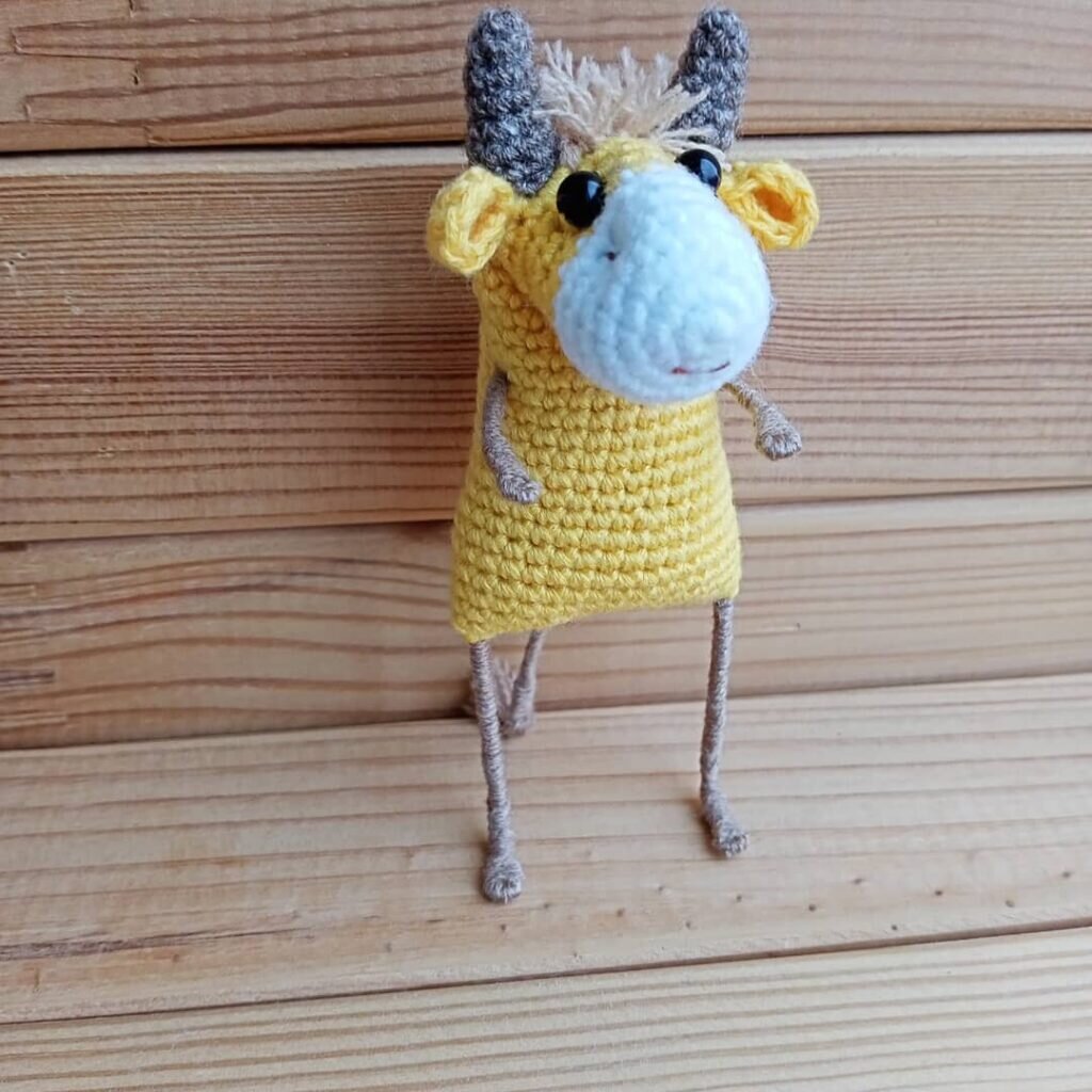 Bull Amigurumi Free Pattern 4