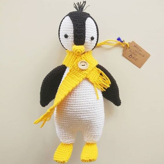 Cartoon Penguin Amigurumi Making 1