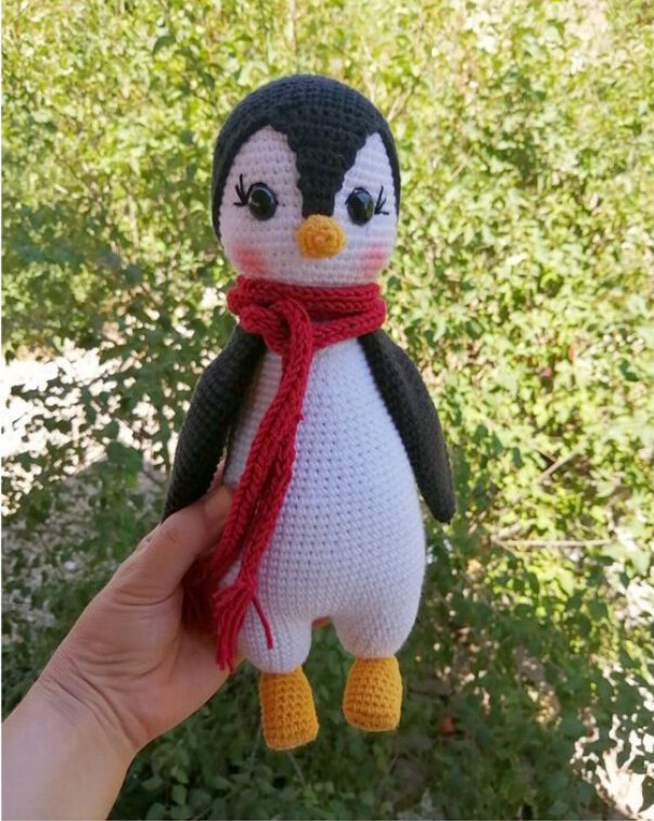 Cartoon Penguin Amigurumi Making 5