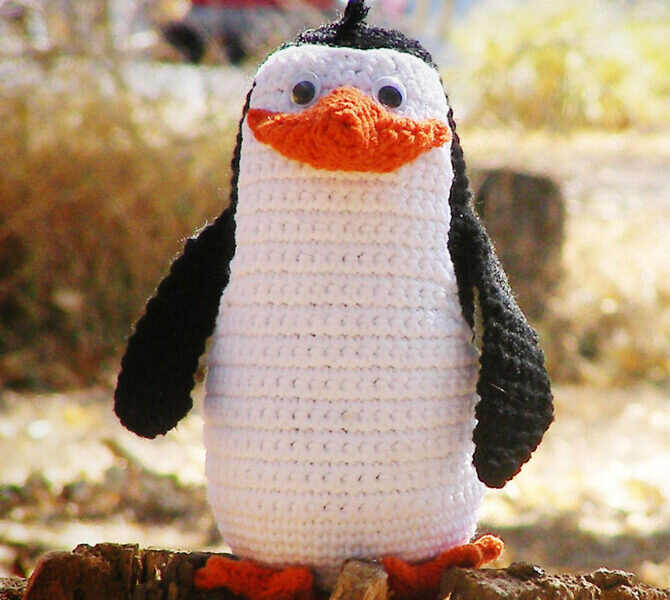 Cartoon Penguin Amigurumi Making