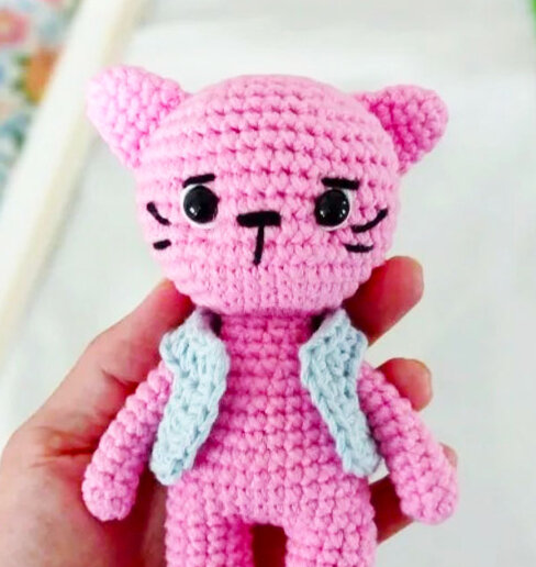 Cat Pink Amigurumi Free Pattern