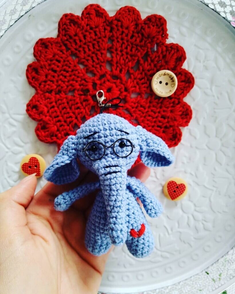 Crochet Elephant Keychain Free Pattern 3