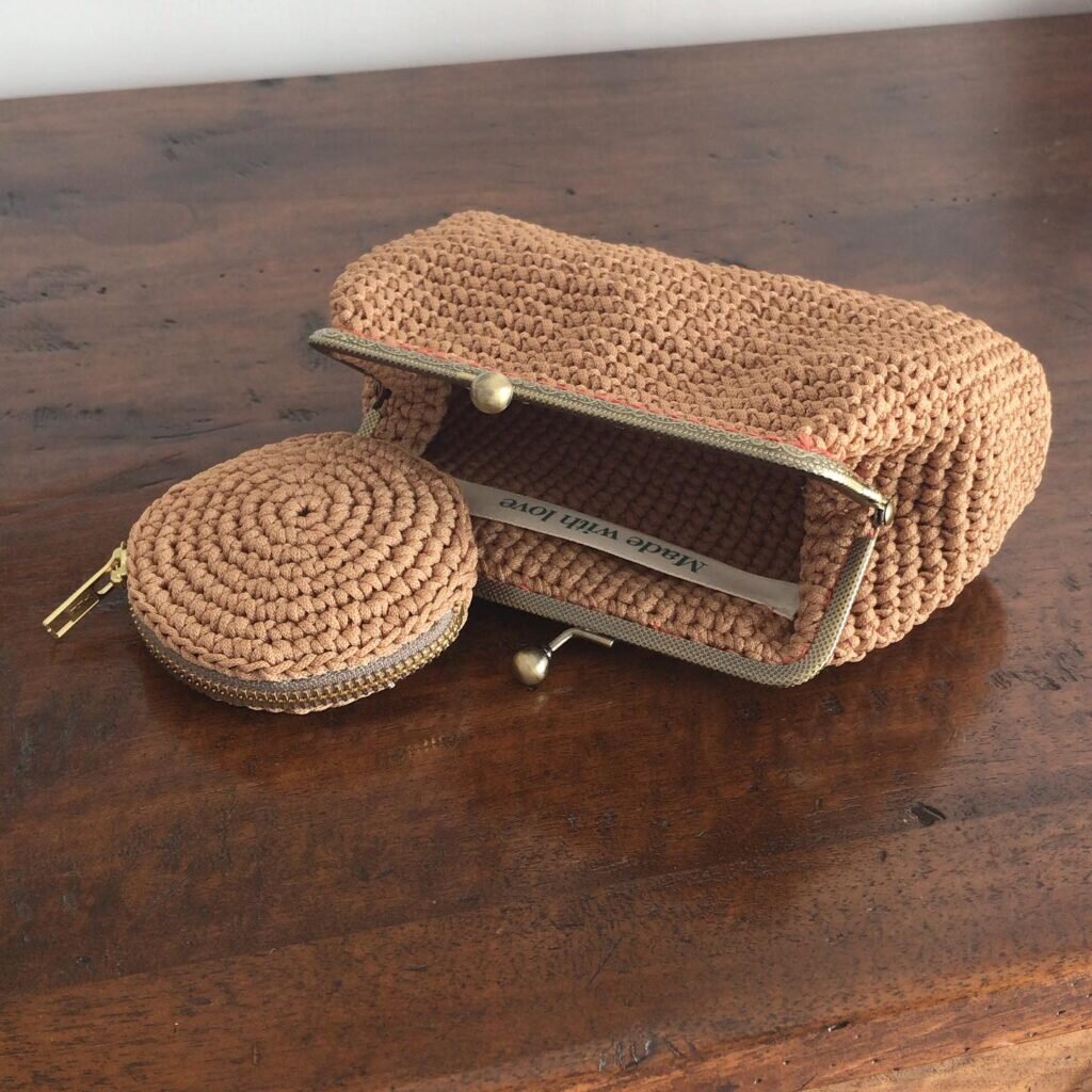 Crochet Knitted Wallet Free Pattern 3